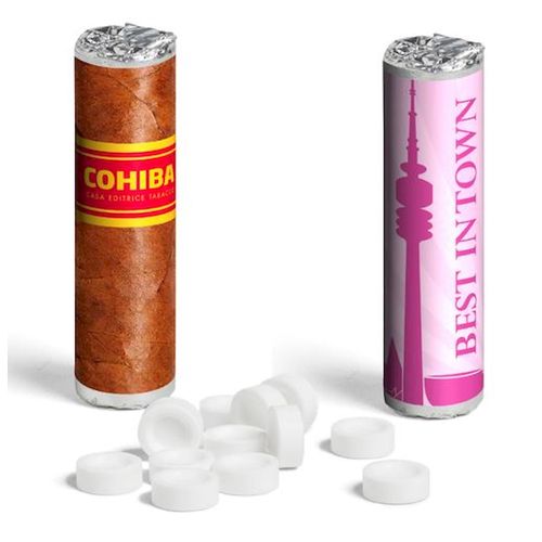 BÂTONNET CYLINDRIQUE AVEC 9 PASTILLES À LA MENTHE OU AUX FRUITS