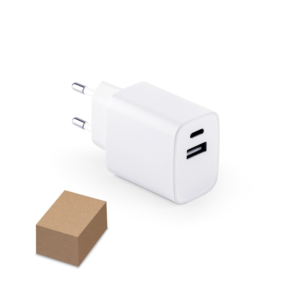 WEGENER. Adaptateur secteur avec port USB-A 18W et USB-C 20W en ABS recyclé (100 % rABS)