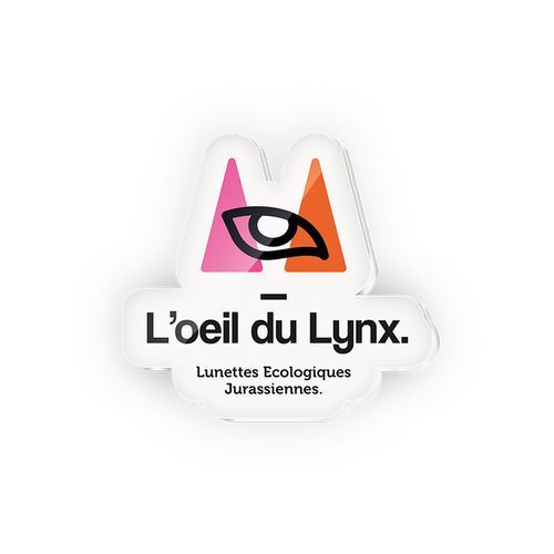 BADGE SUR-MESURE PLASTIQUE (PMMA) EP.2 mm AVEC PINCE-EPINGLE 20 cm2