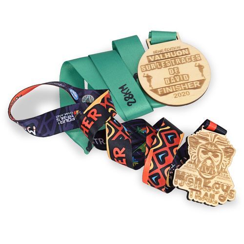 MÉDAILLE BOIS SUR MESURE