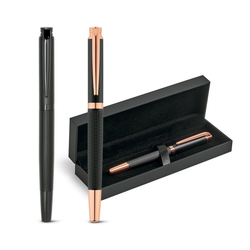 BLAZON. Roller en métal