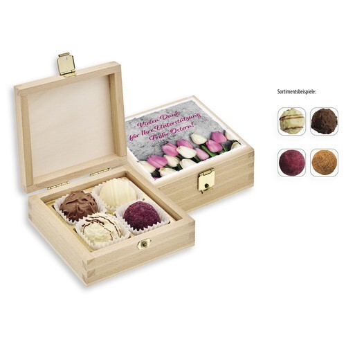 Coffret en bois de 4 pralinés, Chocolats / truffes avec alcool