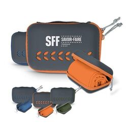 SERVIETTE MICROFIBRE DE SPORT AVEC BOITE DE RANGEMENT