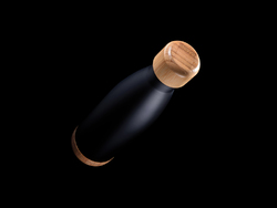 Bouteille isotherme en acier avec finition bambou