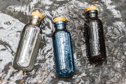 Bouteille 680ml en rPET RCS, couvercle en bambou