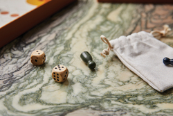 VINGA Jeu de table basse Ludo