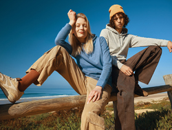 Sweat à capuche en coton recyclé et non teinté IQONIQ Torres