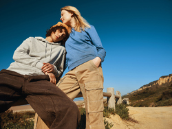 Sweat à capuche en coton recyclé et non teinté IQONIQ Torres