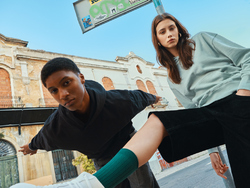 Sweat à capuche en coton recyclé IQONIQ Yoho