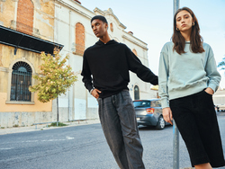 Sweat à capuche en coton recyclé IQONIQ Yoho