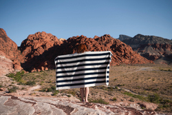 Serviette de plage Ukiyo Yukari AWARE™ Made in Europe