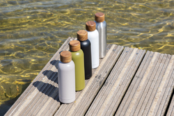 Bouteille iso en acier inoxydable recyclé certifiée RCS Wood