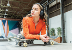 Casque audio ANC en plastique recyclé RCS Urban V Cupertino