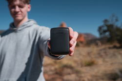 Ecouteurs solaires en plastique recyclé RCS Skywave