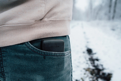 Ecouteurs solaires en plastique recyclé RCS Skywave