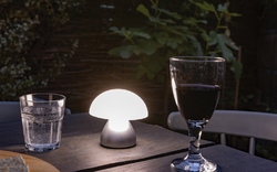 Lampe de table rechargeable par USB en plastique RCS Luming