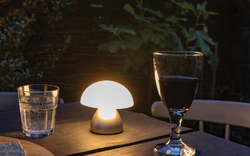 Lampe de table rechargeable par USB en plastique RCS Luming