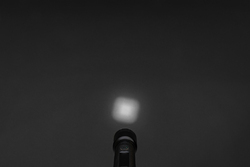 Torche robuste rechargeable par USB en aluminium recyclé RCS