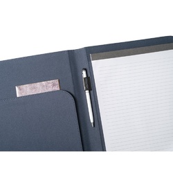 EMERGE FOLDER II. Porte documents A4 en 300D polyester recyclé (100% rPET) avec fermeture élastique