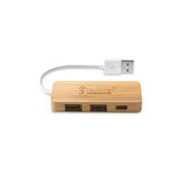 MOSER. HUB avec 2 ports USB-A et 1 USB-C en bambou