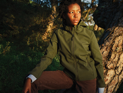 Veste femme soft shell en polyester recyclé Iqoniq Makalu