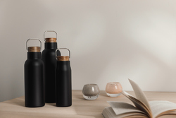 VINGA Bouteille isotherme 580 ml en acier RCS Ciro