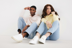 Sweater à capuche léger en coton recyclé IQONIQ Rila