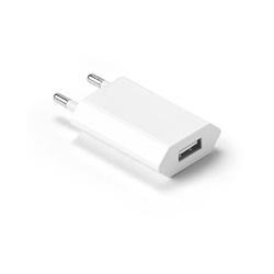 WOESE. Adaptateur secteur USB-A 5W en ABS recyclé (100 % rABS)