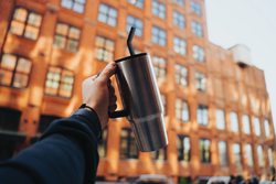 Mug 900ml en acier inoxydable recyclé Embrace RCS