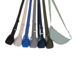 Sac banane en bandoulière en rPET AWARE™ Crescent