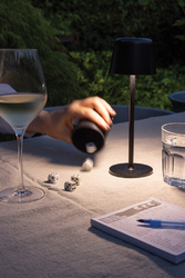 Lampe de table rechargeable par USB en plastique RCS Zenic