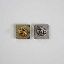 Pin's carré 18 mm - France