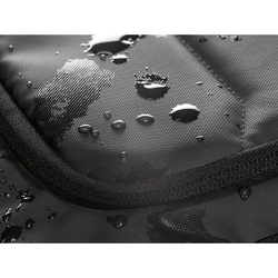 TOULON. Sac à dos pour ordinateur portable en polyester recyclé 600D haute densité 16