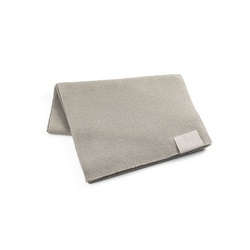 SERENITY. Écharpe en polyester recyclé (100% rPET) avec détail cousu pour la personnalisation