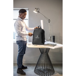 DRAMMEN. Sac à dos pour ordinateur portable en polyester recyclé haute densité 600D