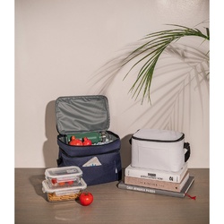 CANCUN LARGE. Sac thermique en polyester recyclé 600D, avec sangle réglable 14 L