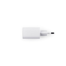 WEGENER. Adaptateur secteur avec port USB-A 18W et USB-C 20W en ABS recyclé (100 % rABS)