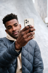 Porte téléphone avec aimant en plastique RCS Terra