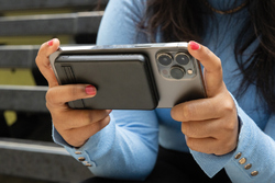 Powerbank 5000mAh et 5W en bambou et ABS RCS Zen