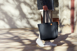 Bellroy Tote bag Market