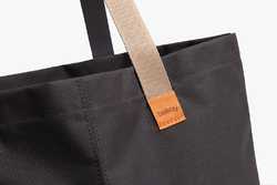 Bellroy Tote bag Market