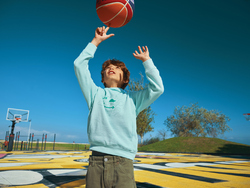 Sweat à capuche avec poches latérales IQONIQ Yengo Kids