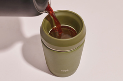 Mug 235 ml avec couvercle 360 en acier recyclé Topl
