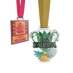 MEDAILLE EN PMMA EP 3 mm ENTRE 30 ET MAXI 80 cm2 AVEC CORDON SATIN