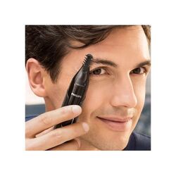 NT5650|Philips Tondeuse nez, oreilles et sourcils avec 5 accessoires