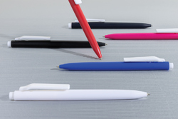 Stylo avec encre ultra glissante en ABS recyclé GRS Vibe