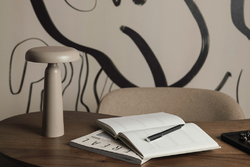 VINGA Lampe de table RCS Avery