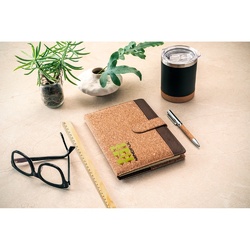 FIELDING. Classeur A5 en liège et polyester recyclé (100 % rPET) avec bloc-notes amovible