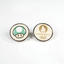 Pin's ROND Bois 25 mm - France - Gris Argent