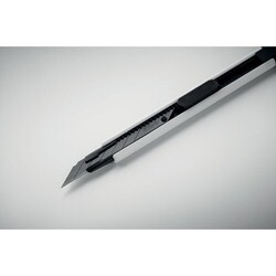 BLADE Petit cutter rétractable